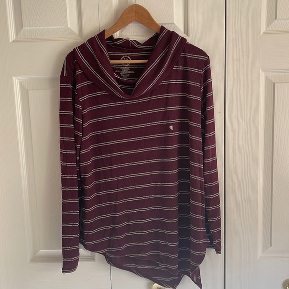 MAURICE NWT maroon with grey striped asymmetrical shirt size large - Picture 1 of 5